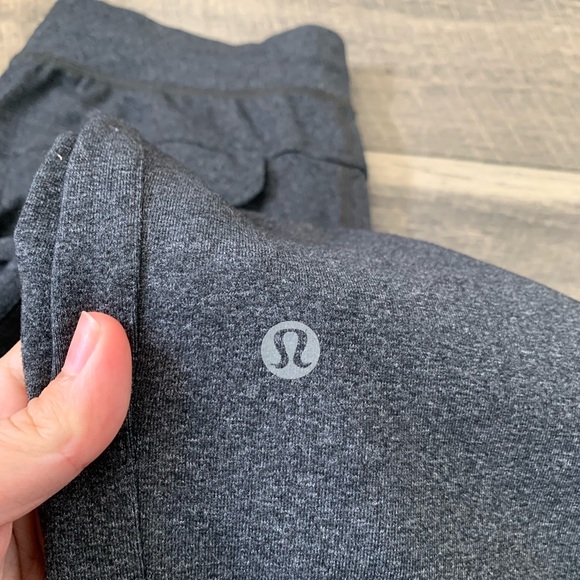 NWOT Lululemon Men’s Kung Fu Pant - Picture 4 of 6